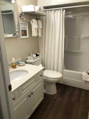 Casa Blanca Boutique Bed & Breakfast Niagara-on-the-Lake Екстериор снимка
